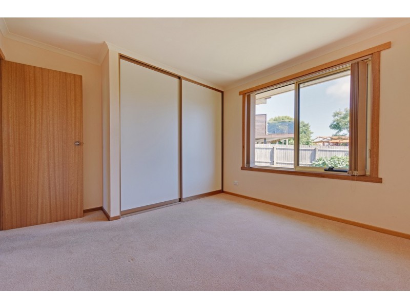 1/2 Pelion Place, Devonport TAS 7310
