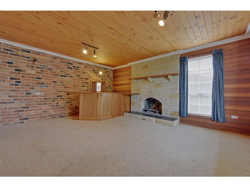 7 Clare Court, Devonport TAS 7310