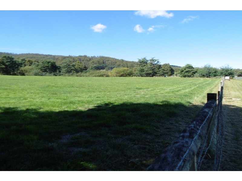 2 Karson Court, Acacia Hills TAS 7306