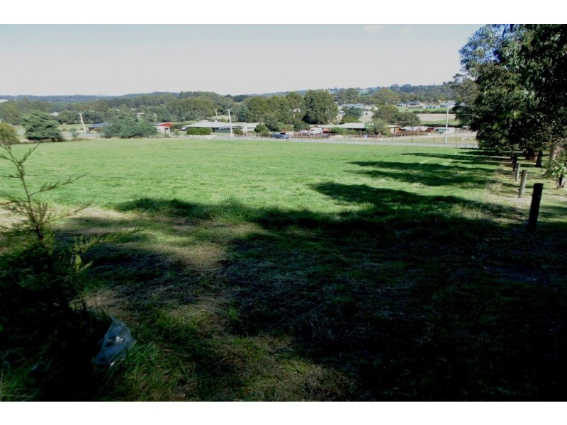 2 Karson Court, Acacia Hills TAS 7306