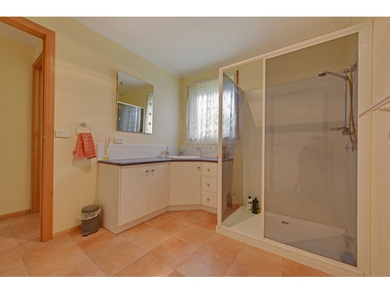 2/120 Bradshaw Street, Latrobe TAS 7307