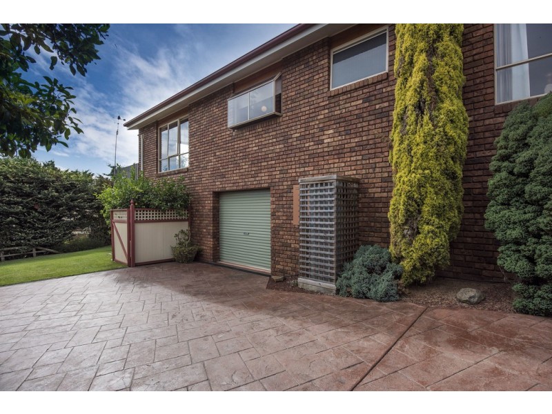 4 Pengali Place, Devonport TAS 7310
