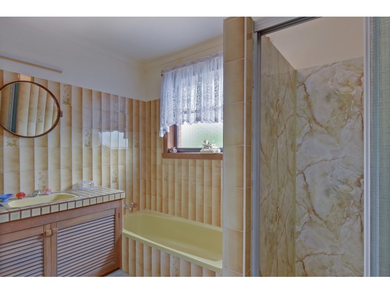 15 Oakwood Drive, Ambleside TAS 7310