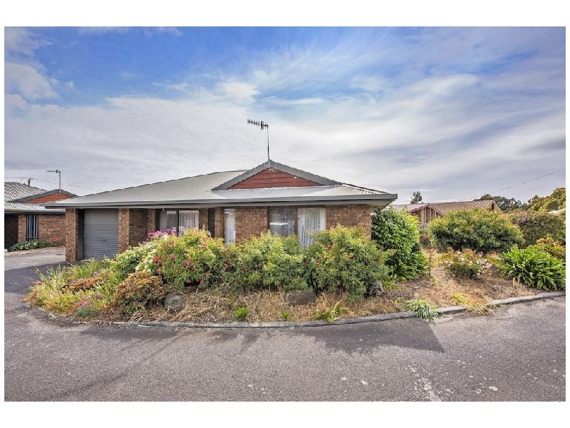 1/5 Brady Place, Somerset TAS 7322