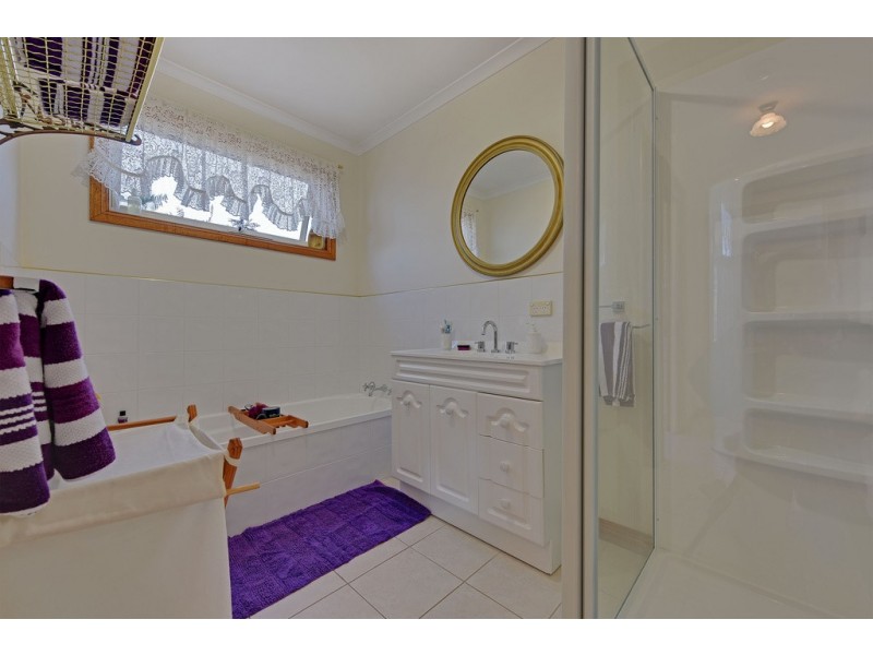 35 HIllcrest Road, Devonport TAS 7310