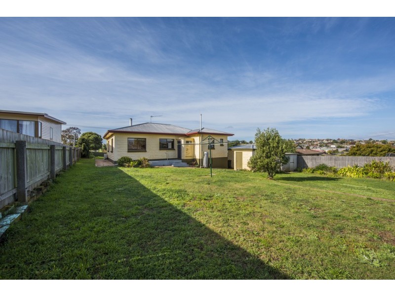 82 Mary Street, East Devonport TAS 7310