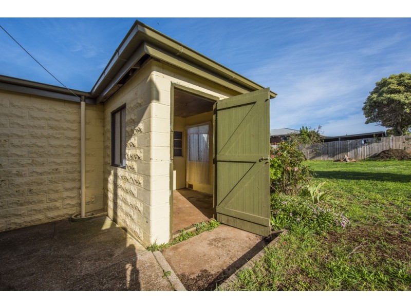 82 Mary Street, East Devonport TAS 7310