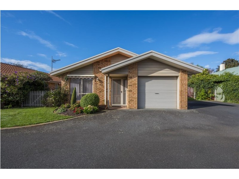 4/130 Steele Street, Devonport TAS 7310