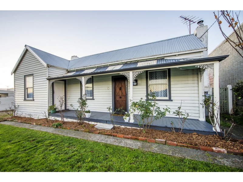 9 Douglas Street, East Devonport TAS 7310