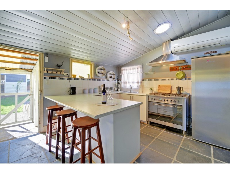 9 Douglas Street, East Devonport TAS 7310