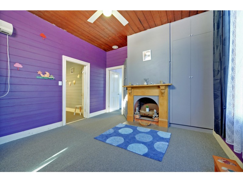 9 Douglas Street, East Devonport TAS 7310