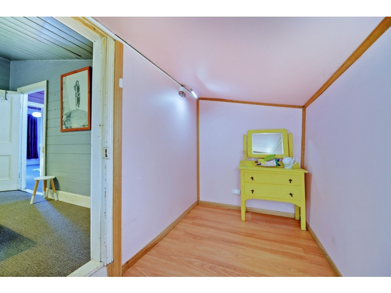 9 Douglas Street, East Devonport TAS 7310