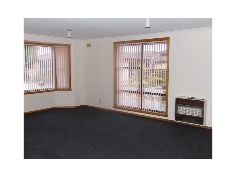 4/11 Avon Street, Parklands TAS 7320