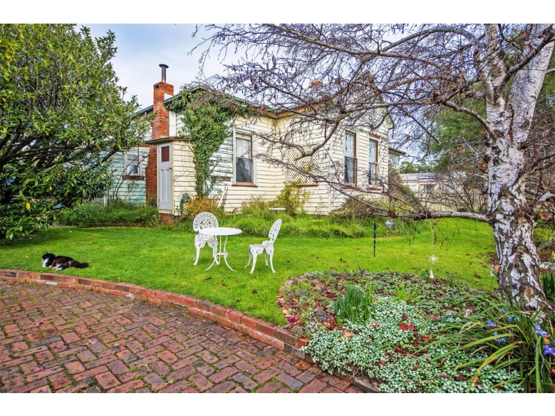 10 Forth Road, Don TAS 7310