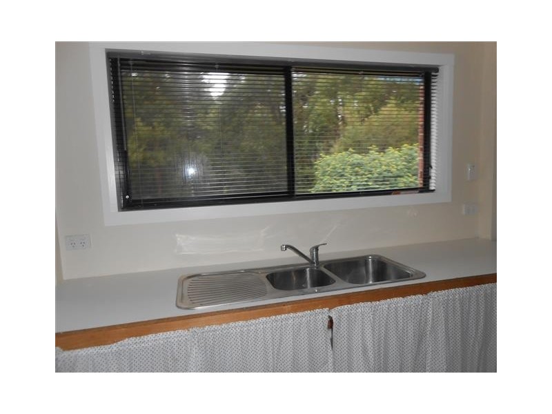 47 Blackwood Parade, Romaine TAS 7320