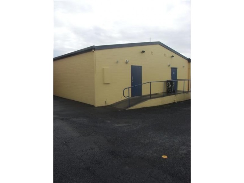 2/37 Steele Street, Devonport TAS 7310