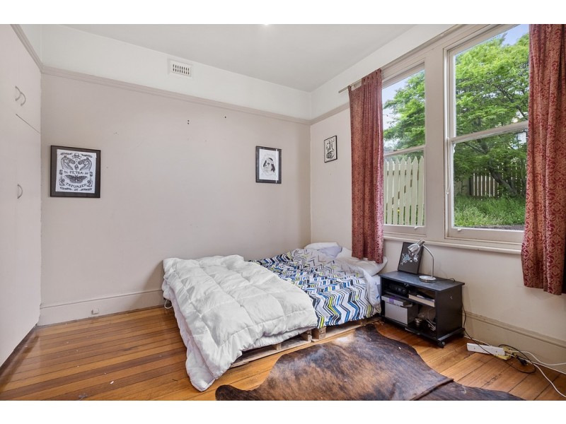 16 Summerhill Road, West Hobart TAS 7000