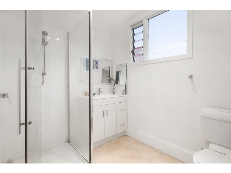 16 Summerhill Road, West Hobart TAS 7000