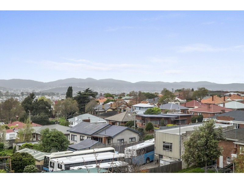 16 Summerhill Road, West Hobart TAS 7000