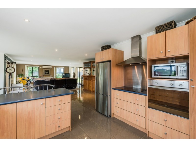 211 Clifton Beach Road, Clifton Beach TAS 7020