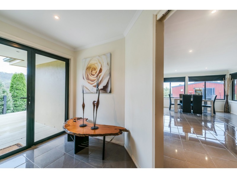 211 Clifton Beach Road, Clifton Beach TAS 7020