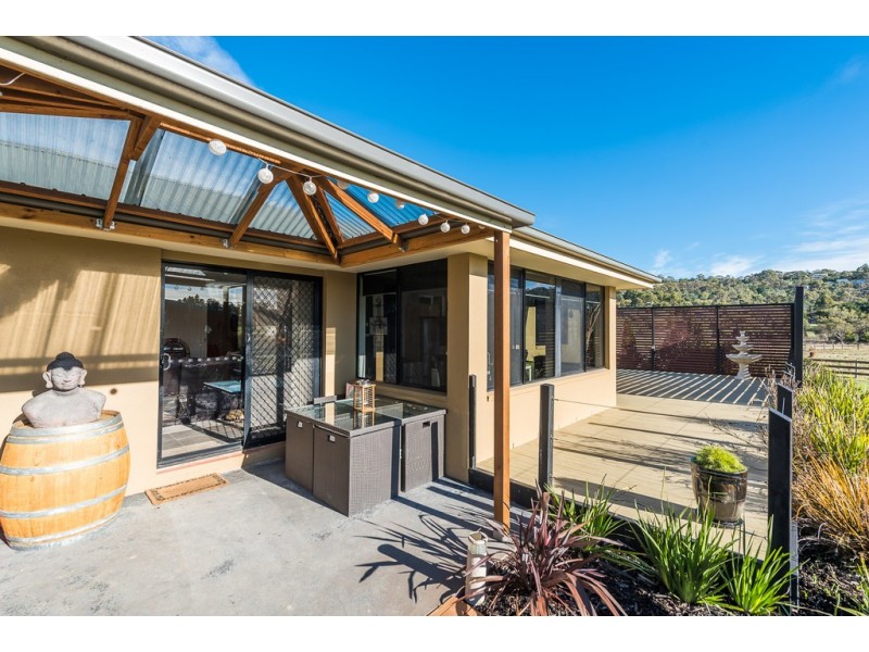 211 Clifton Beach Road, Clifton Beach TAS 7020