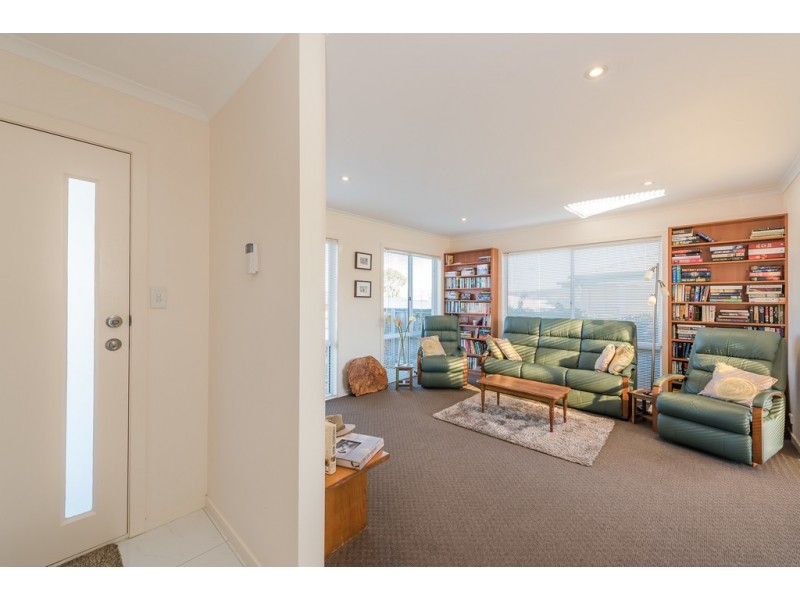 34 Cavenor Drive, Rokeby TAS 7019