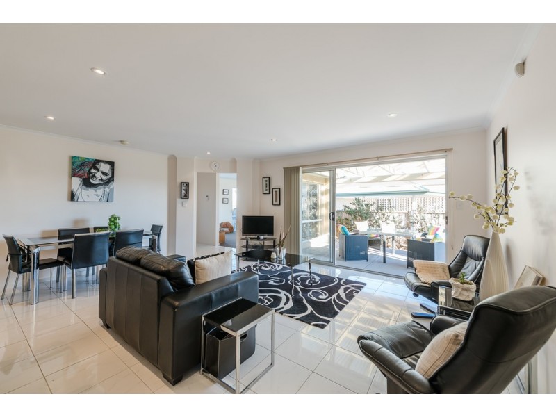 34 Cavenor Drive, Rokeby TAS 7019