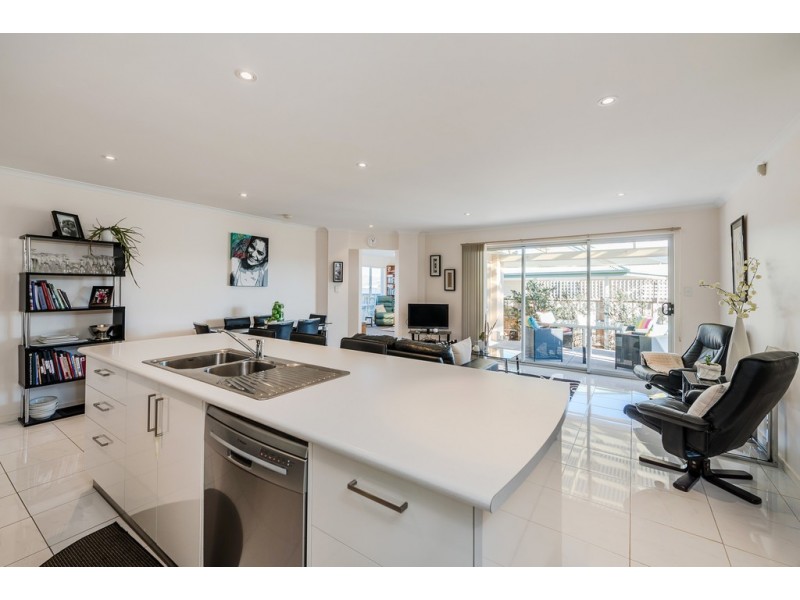 34 Cavenor Drive, Rokeby TAS 7019