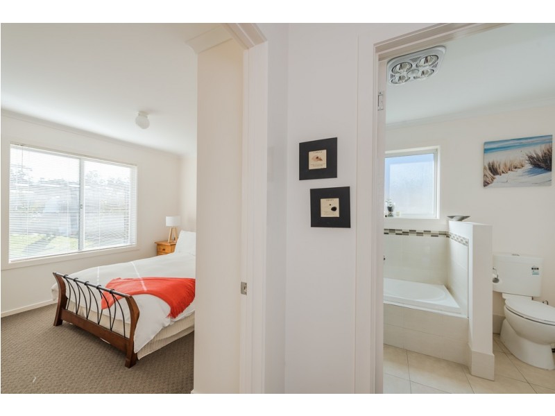 34 Cavenor Drive, Rokeby TAS 7019