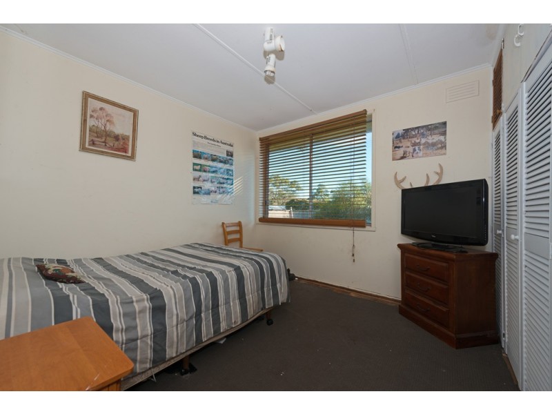 22 Hookey Street, Rokeby TAS 7019