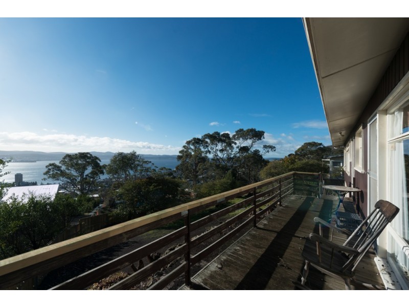 302 Nelson Road, Mount Nelson TAS 7007