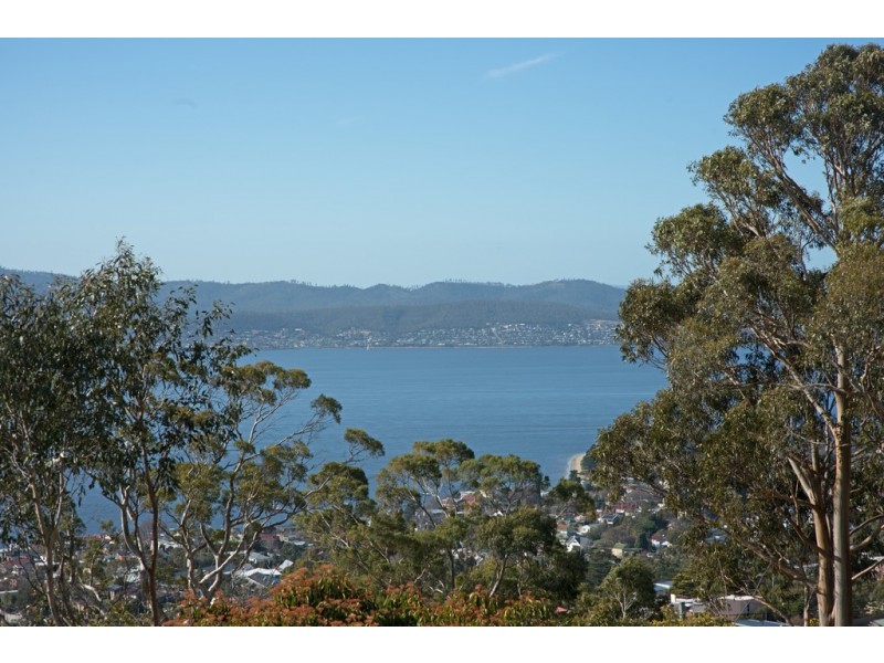 302 Nelson Road, Mount Nelson TAS 7007
