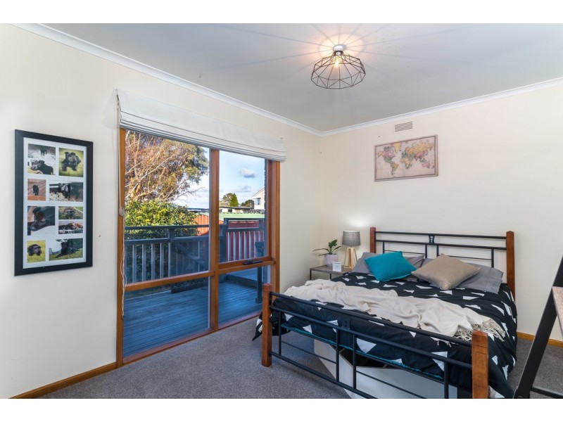 70 Crystal Downs Drive, Blackmans Bay TAS 7052