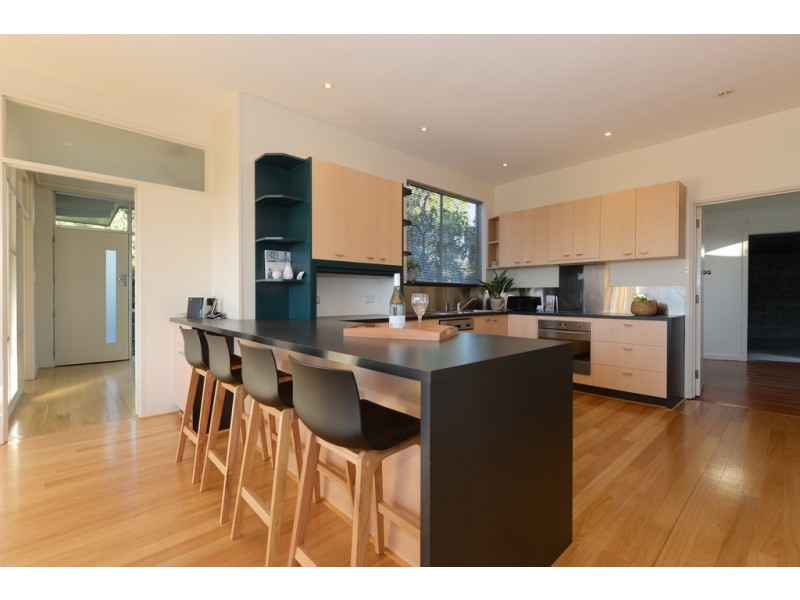 32B Maning Avenue, Sandy Bay TAS 7005