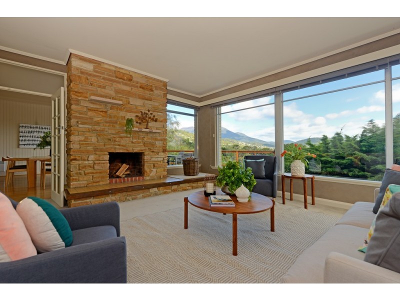 32B Maning Avenue, Sandy Bay TAS 7005