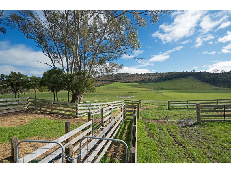 1966 Buckland Road, Woodsdale TAS 7120