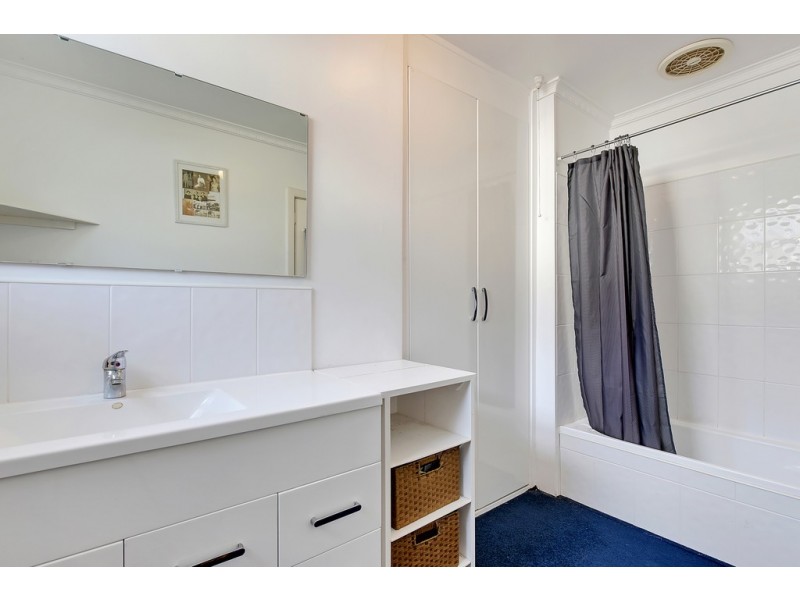 32 Jenkins Street, Taroona TAS 7053