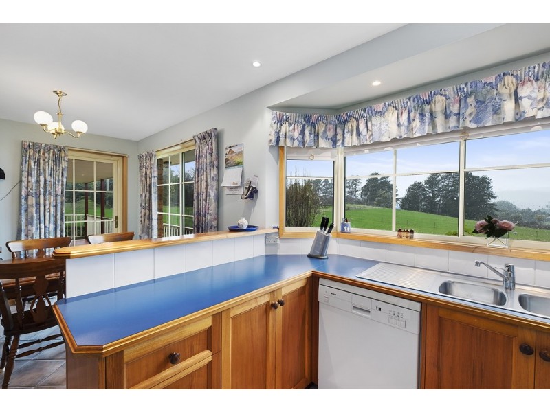 4 Blackwood Grove, Margate TAS 7054
