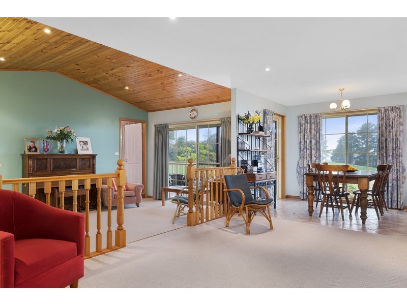 4 Blackwood Grove, Margate TAS 7054