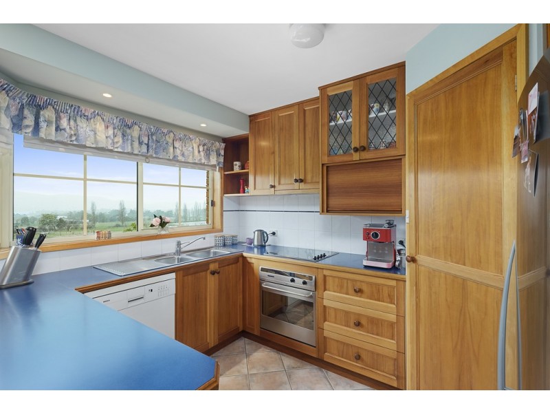 4 Blackwood Grove, Margate TAS 7054