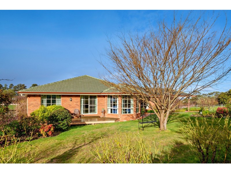 4 Blackwood Grove, Margate TAS 7054