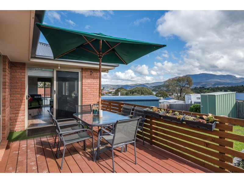 28a Heemskirk Street, Warrane TAS 7018