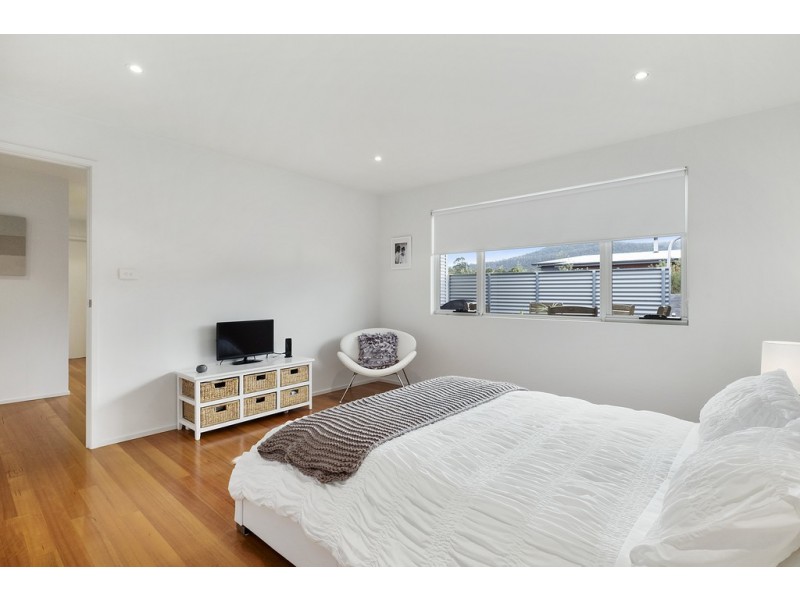 22 Staff Road, Electrona TAS 7054