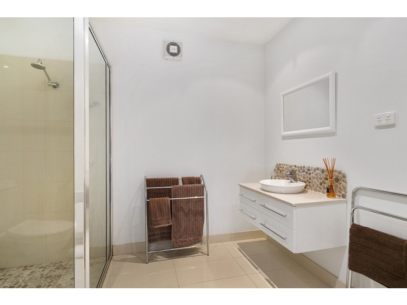 22 Staff Road, Electrona TAS 7054
