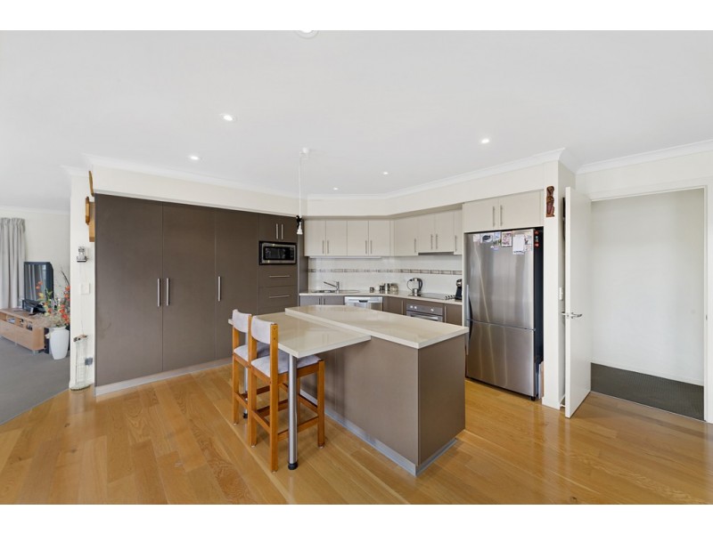 14 Queens Parade, Kingston TAS 7050