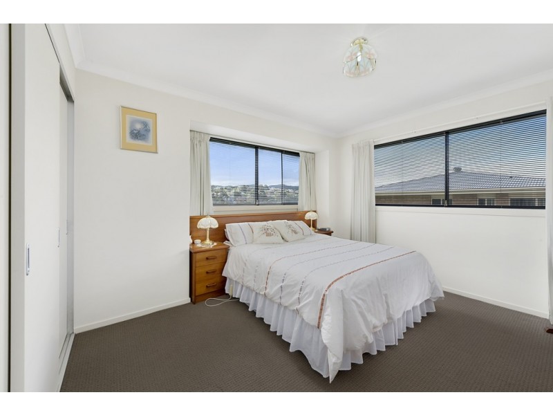 14 Queens Parade, Kingston TAS 7050