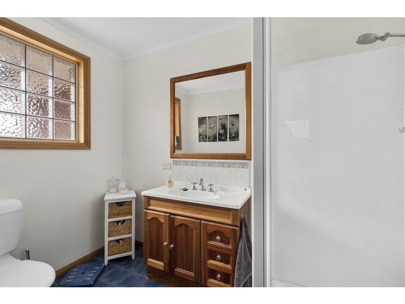 31 Sandra Drive, Blackmans Bay TAS 7052
