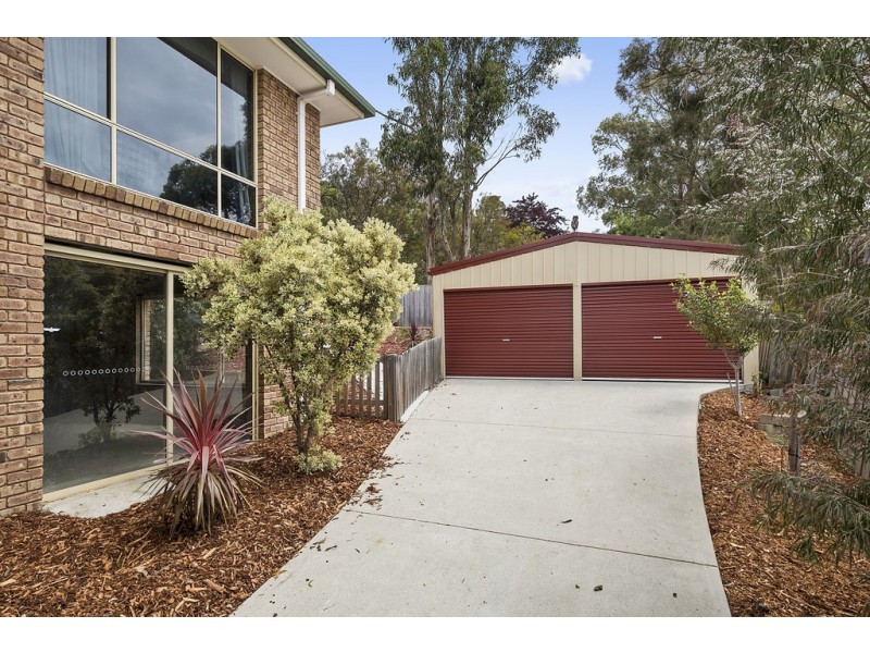 31 Sandra Drive, Blackmans Bay TAS 7052