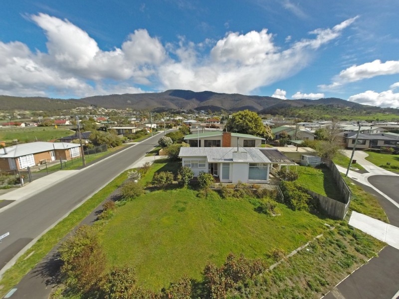 10 Leighland Road, Claremont TAS 7011